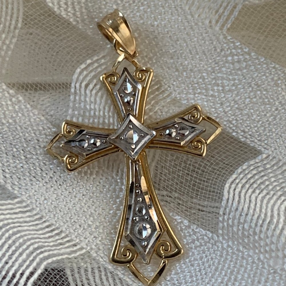 14K YWG Diamond Cut Filigree Cross 1.5" x 1"